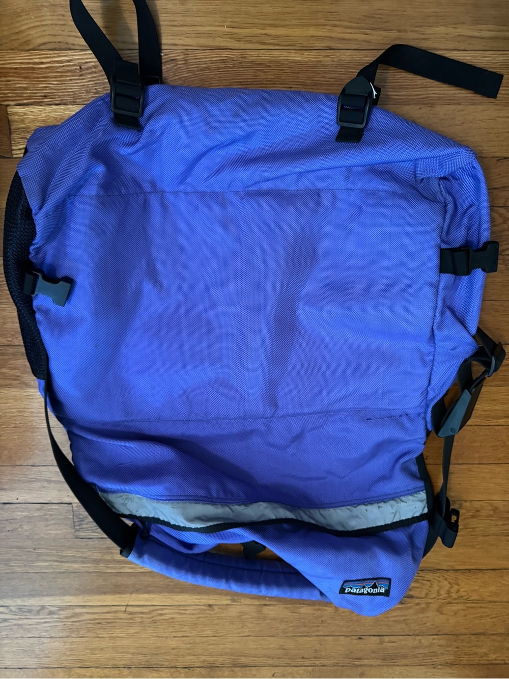 Patagonia Large Purple Canvas Messenger Bag - Picture 5 of 6
